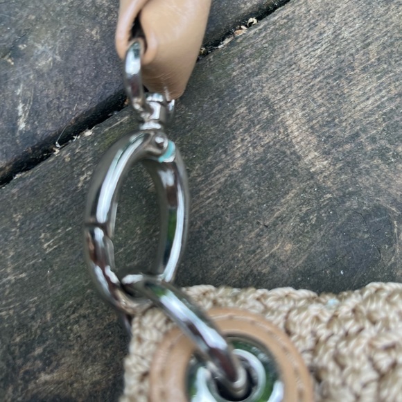 The Sak Cream Woven Vintage Purse w silver hardware - Picture 6 of 9